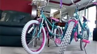 Babysitter sucking daddies dick - porn video