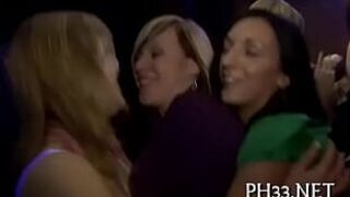 Brunette slots engulfing hard ramrod - porn video