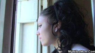 Son in law crams her old pussy and mouth - porn video