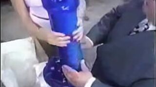 the bigest dildo ever - porn video